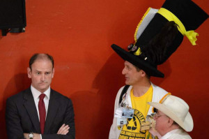 2014_7395_Sky_News_Landmark_Night_10_Oct